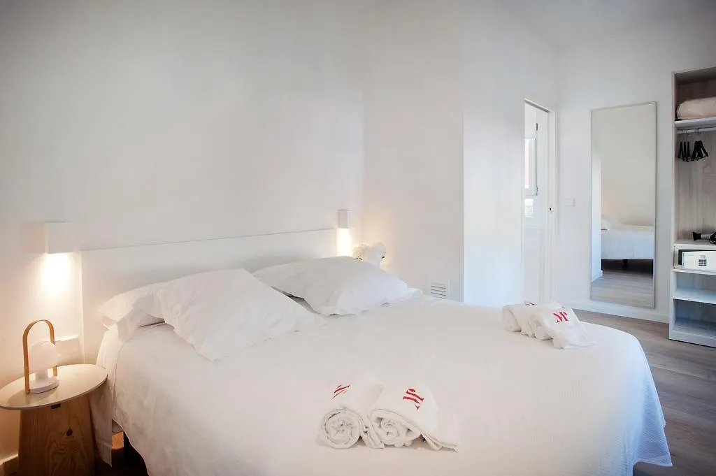 The Museum Apartments Figueras